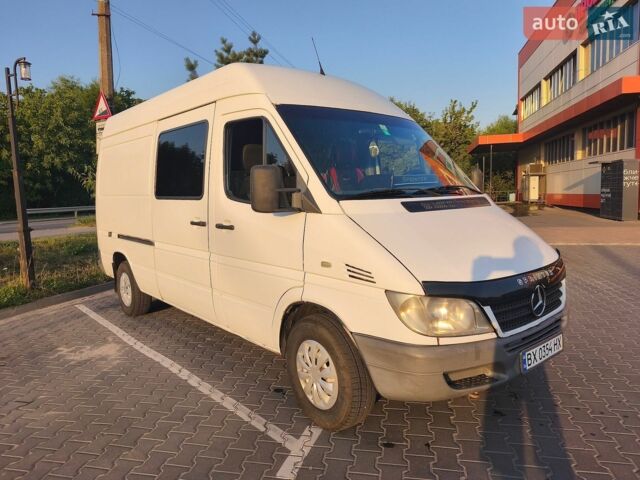 Білий Мерседес Sprinter, об'ємом двигуна 2.1 л та пробігом 600 тис. км за 8200 $, фото 1 на Automoto.ua