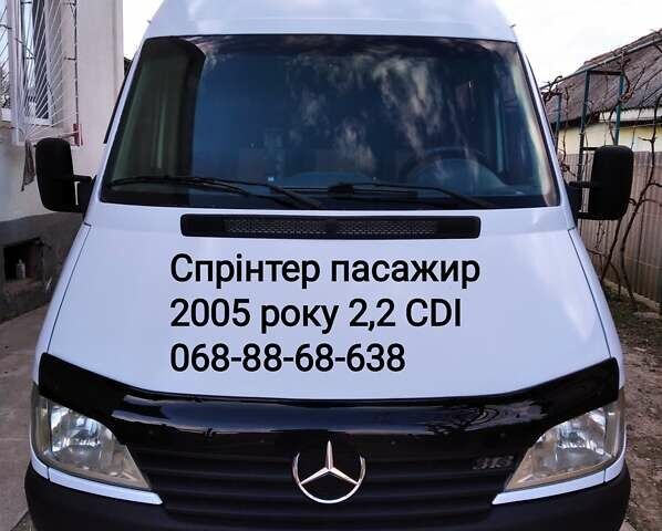 Белый Мерседес Sprinter, объемом двигателя 2.2 л и пробегом 520 тыс. км за 8000 $, фото 1 на Automoto.ua