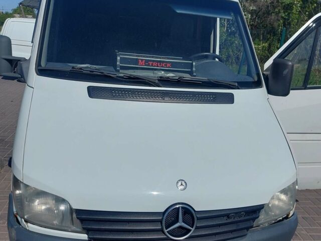 Белый Мерседес Sprinter, объемом двигателя 2.2 л и пробегом 10 тыс. км за 8000 $, фото 1 на Automoto.ua