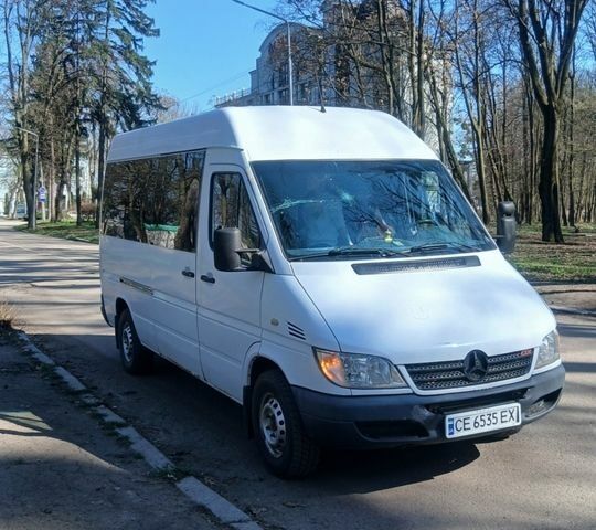 Білий Мерседес Sprinter, об'ємом двигуна 2.15 л та пробігом 580 тис. км за 8888 $, фото 1 на Automoto.ua