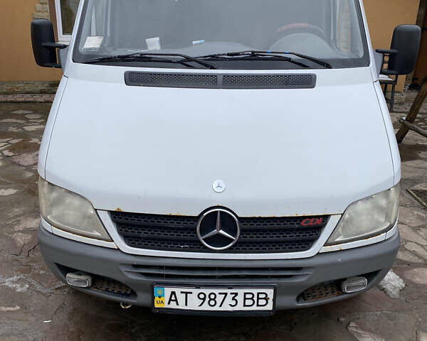Білий Мерседес Sprinter, об'ємом двигуна 0 л та пробігом 360 тис. км за 5999 $, фото 1 на Automoto.ua