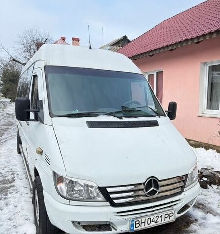 Белый Мерседес Sprinter, объемом двигателя 3 л и пробегом 326 тыс. км за 7500 $, фото 1 на Automoto.ua