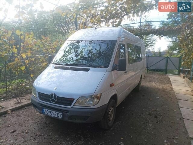 Белый Мерседес Sprinter, объемом двигателя 2.7 л и пробегом 658 тыс. км за 8500 $, фото 1 на Automoto.ua