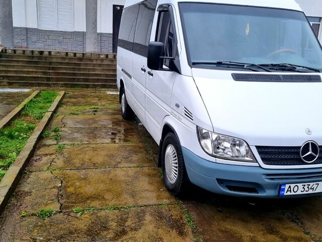 Белый Мерседес Sprinter, объемом двигателя 2.1 л и пробегом 510 тыс. км за 8200 $, фото 1 на Automoto.ua