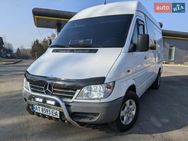Білий Мерседес Sprinter, об'ємом двигуна 2.2 л та пробігом 690 тис. км за 10700 $, фото 1 на Automoto.ua