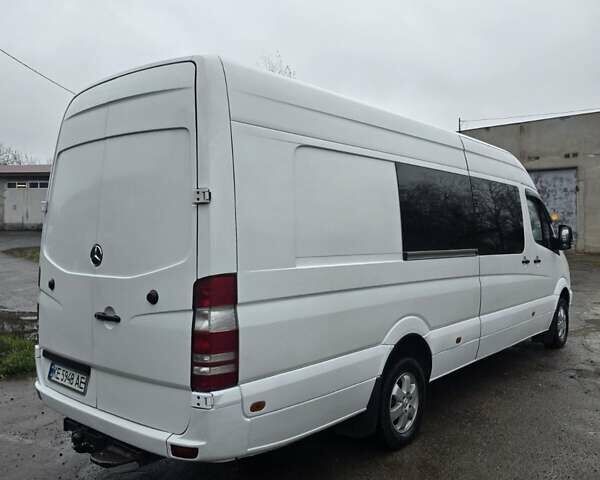 Белый Мерседес Sprinter, объемом двигателя 3 л и пробегом 200 тыс. км за 22500 $, фото 1 на Automoto.ua