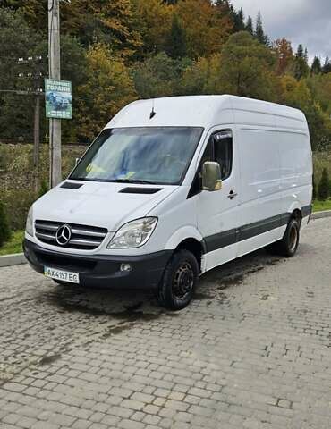 Белый Мерседес Sprinter, объемом двигателя 0 л и пробегом 373 тыс. км за 10500 $, фото 1 на Automoto.ua