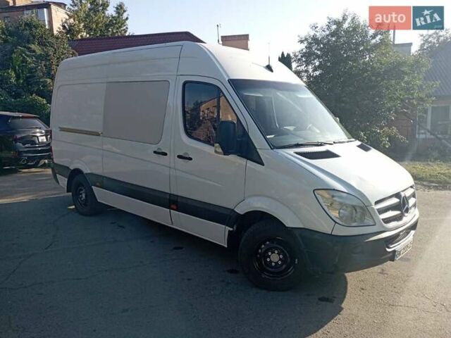 Білий Мерседес Sprinter, об'ємом двигуна 2.1 л та пробігом 356 тис. км за 11500 $, фото 1 на Automoto.ua