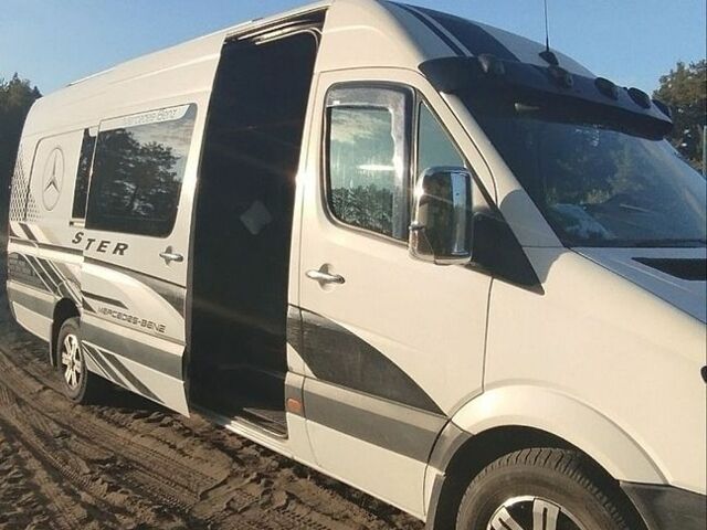 Білий Мерседес Sprinter, об'ємом двигуна 0 л та пробігом 670 тис. км за 14000 $, фото 1 на Automoto.ua