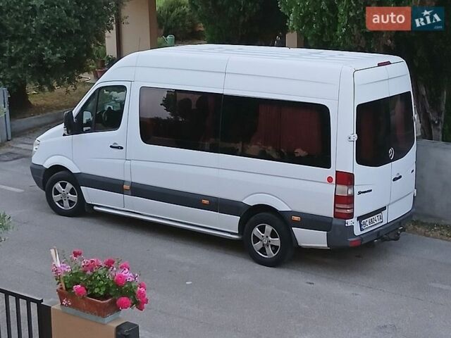 Белый Мерседес Sprinter, объемом двигателя 2.14 л и пробегом 610 тыс. км за 12000 $, фото 1 на Automoto.ua