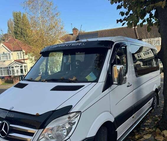 Білий Мерседес Sprinter, об'ємом двигуна 2.2 л та пробігом 440 тис. км за 11999 $, фото 1 на Automoto.ua