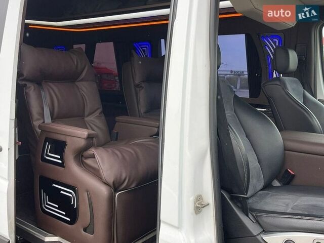 Белый Мерседес Sprinter, объемом двигателя 2.2 л и пробегом 550 тыс. км за 27000 $, фото 1 на Automoto.ua