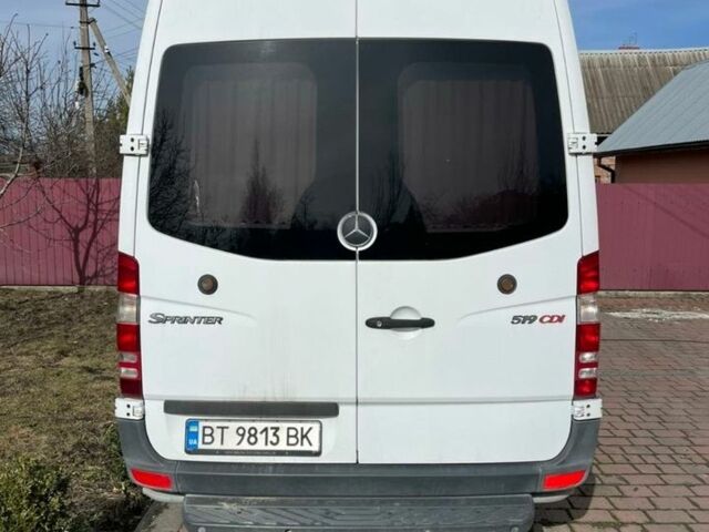 Білий Мерседес Sprinter, об'ємом двигуна 3 л та пробігом 412 тис. км за 33000 $, фото 1 на Automoto.ua