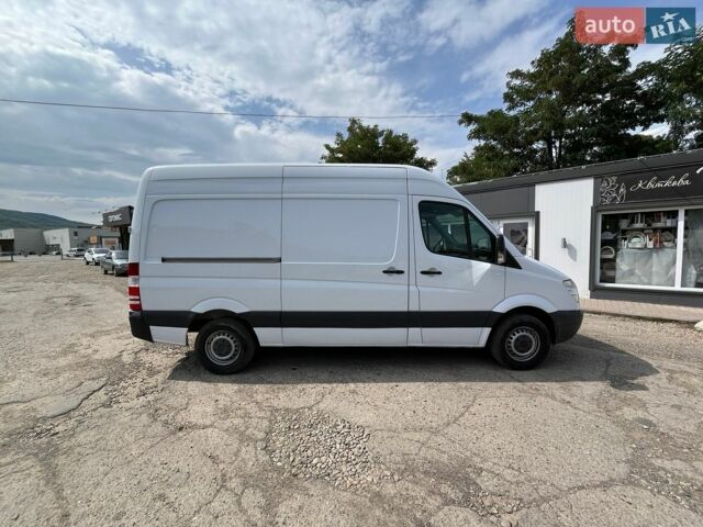 Белый Мерседес Sprinter, объемом двигателя 0 л и пробегом 193 тыс. км за 16700 $, фото 1 на Automoto.ua