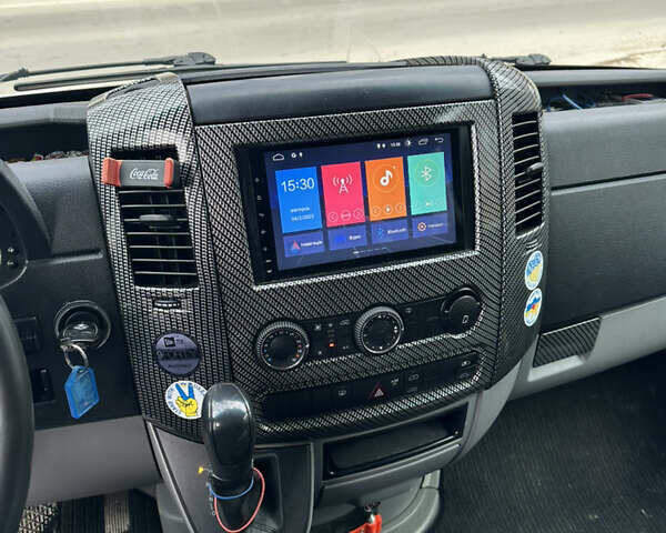 Белый Мерседес Sprinter, объемом двигателя 2.3 л и пробегом 760 тыс. км за 12200 $, фото 1 на Automoto.ua