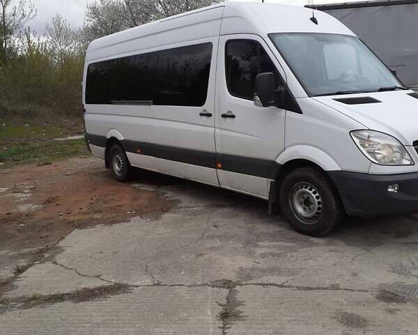 Білий Мерседес Sprinter, об'ємом двигуна 0 л та пробігом 284 тис. км за 20000 $, фото 1 на Automoto.ua