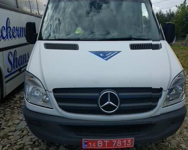 Білий Мерседес Sprinter, об'ємом двигуна 2.2 л та пробігом 506 тис. км за 24800 $, фото 1 на Automoto.ua