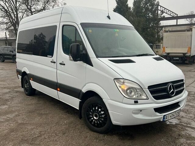 Белый Мерседес Sprinter, объемом двигателя 2.14 л и пробегом 450 тыс. км за 16700 $, фото 1 на Automoto.ua