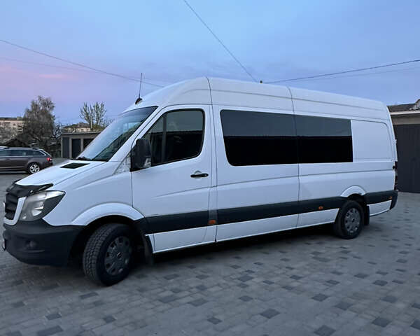 Білий Мерседес Sprinter, об'ємом двигуна 3.22 л та пробігом 600 тис. км за 20000 $, фото 1 на Automoto.ua