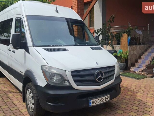 Белый Мерседес Sprinter, объемом двигателя 2.14 л и пробегом 618 тыс. км за 20500 $, фото 1 на Automoto.ua