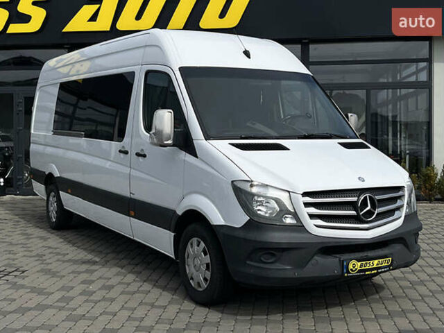 Белый Мерседес Sprinter, объемом двигателя 2.14 л и пробегом 618 тыс. км за 19400 $, фото 1 на Automoto.ua