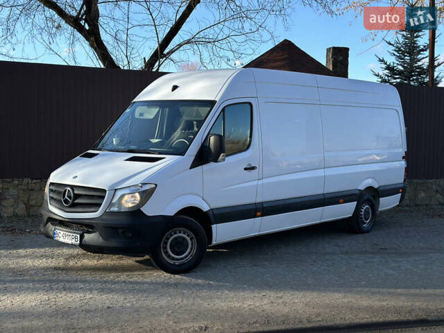 Белый Мерседес Sprinter, объемом двигателя 2.2 л и пробегом 260 тыс. км за 15800 $, фото 1 на Automoto.ua