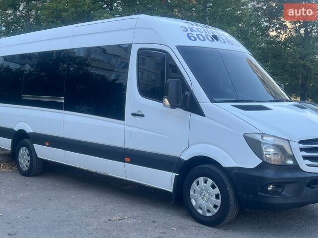 Білий Мерседес Sprinter, об'ємом двигуна 0 л та пробігом 699 тис. км за 38500 $, фото 1 на Automoto.ua