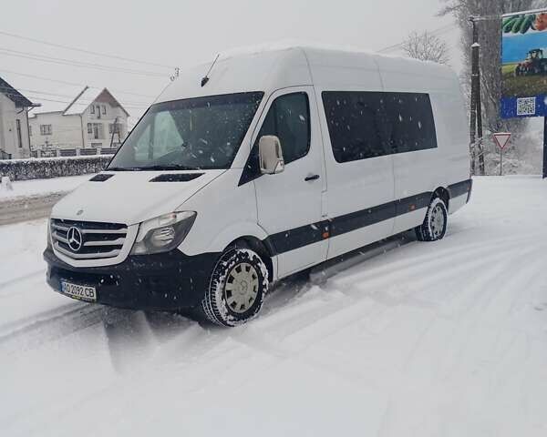 Білий Мерседес Sprinter, об'ємом двигуна 2.14 л та пробігом 500 тис. км за 16999 $, фото 1 на Automoto.ua
