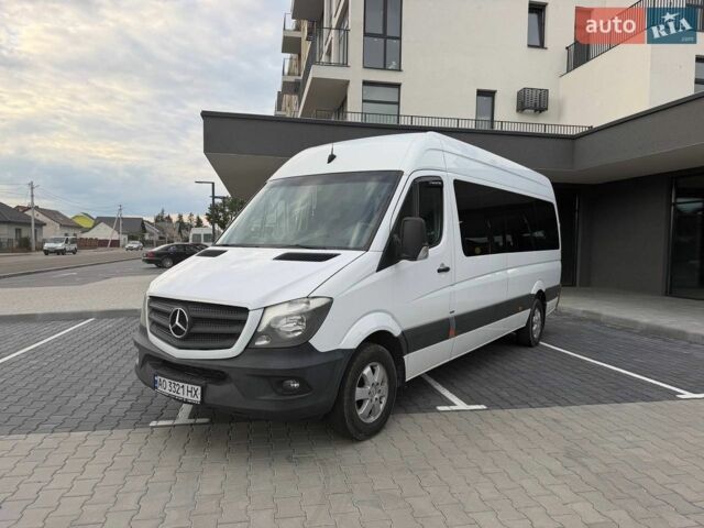 Білий Мерседес Sprinter, об'ємом двигуна 2.2 л та пробігом 320 тис. км за 21600 $, фото 1 на Automoto.ua