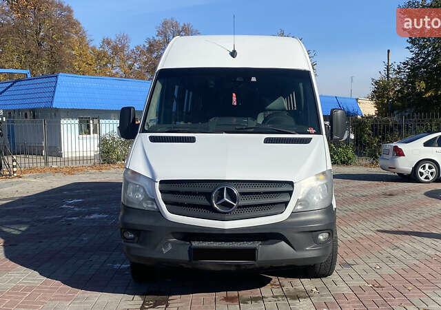 Мерседес Sprinter 2015 в Запорожье на Automoto.ua Белый Мерседес Sprinter, объемом двигателя 2.2 л и пробегом 800 тыс. км за 22499 $, фото 1 на Automoto.ua