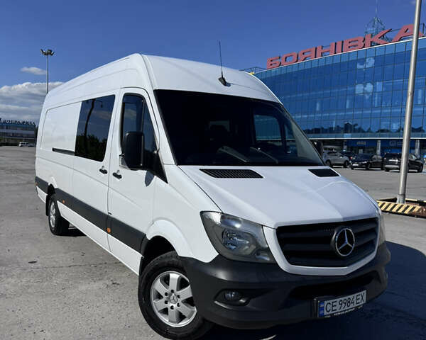 Белый Мерседес Sprinter, объемом двигателя 3 л и пробегом 315 тыс. км за 44000 $, фото 1 на Automoto.ua