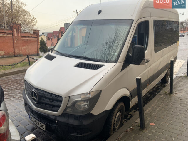 Белый Мерседес Sprinter, объемом двигателя 2.3 л и пробегом 580 тыс. км за 16500 $, фото 1 на Automoto.ua