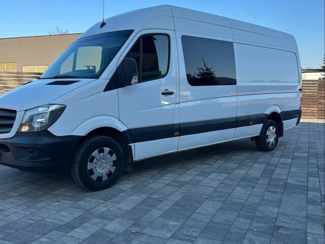 Білий Мерседес Sprinter, об'ємом двигуна 2.2 л та пробігом 300 тис. км за 23000 $, фото 1 на Automoto.ua