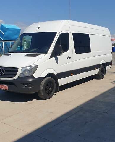 Білий Мерседес Sprinter, об'ємом двигуна 2.2 л та пробігом 280 тис. км за 23999 $, фото 1 на Automoto.ua