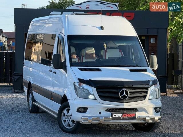 Белый Мерседес Sprinter, объемом двигателя 2.14 л и пробегом 255 тыс. км за 22600 $, фото 1 на Automoto.ua