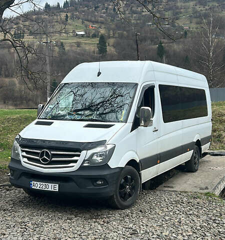 Білий Мерседес Sprinter, об'ємом двигуна 2.14 л та пробігом 390 тис. км за 27500 $, фото 1 на Automoto.ua