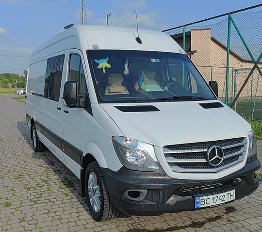 Білий Мерседес Sprinter, об'ємом двигуна 2.14 л та пробігом 600 тис. км за 18600 $, фото 1 на Automoto.ua