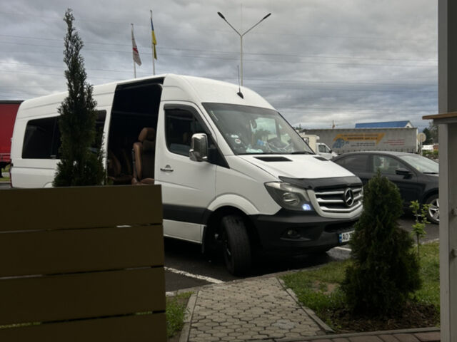 Білий Мерседес Sprinter, об'ємом двигуна 2.14 л та пробігом 505 тис. км за 24000 $, фото 1 на Automoto.ua