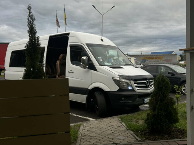Білий Мерседес Sprinter, об'ємом двигуна 2.14 л та пробігом 505 тис. км за 24000 $, фото 1 на Automoto.ua