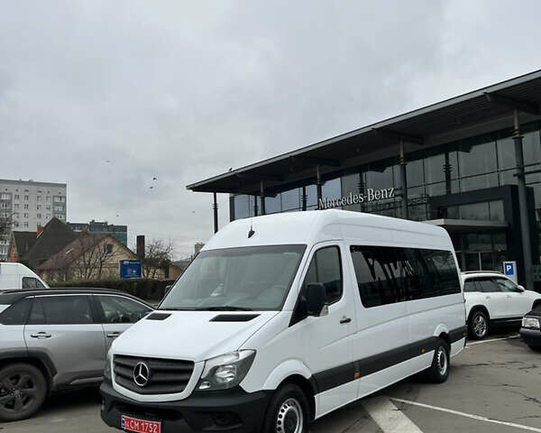 Білий Мерседес Sprinter, об'ємом двигуна 2.2 л та пробігом 332 тис. км за 27900 $, фото 1 на Automoto.ua