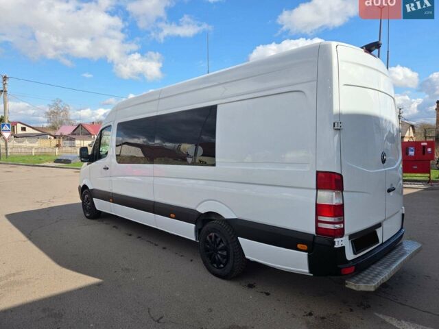 Белый Мерседес Sprinter, объемом двигателя 2.14 л и пробегом 500 тыс. км за 22900 $, фото 1 на Automoto.ua