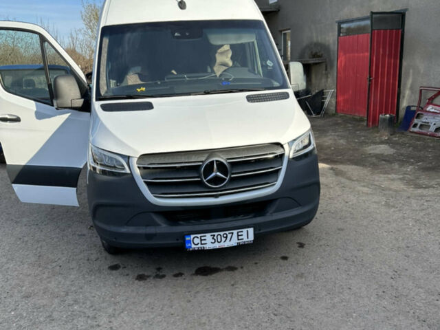 Белый Мерседес Sprinter, объемом двигателя 0 л и пробегом 752 тыс. км за 34900 $, фото 1 на Automoto.ua