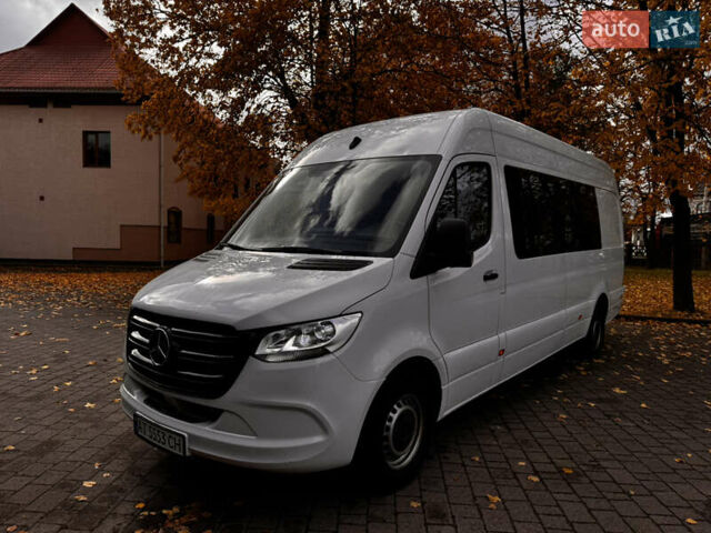 Белый Мерседес Sprinter, объемом двигателя 2.2 л и пробегом 347 тыс. км за 32800 $, фото 1 на Automoto.ua