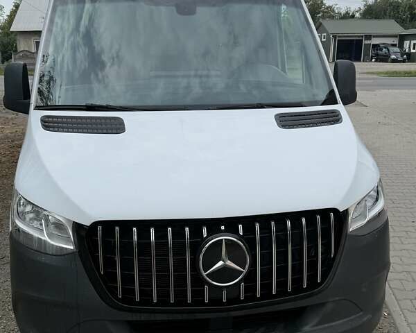 Білий Мерседес Sprinter, об'ємом двигуна 2.14 л та пробігом 236 тис. км за 29800 $, фото 1 на Automoto.ua