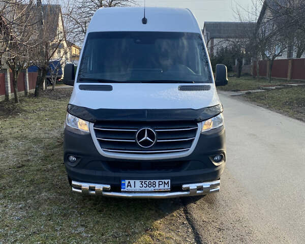Білий Мерседес Sprinter, об'ємом двигуна 2.14 л та пробігом 285 тис. км за 46000 $, фото 1 на Automoto.ua