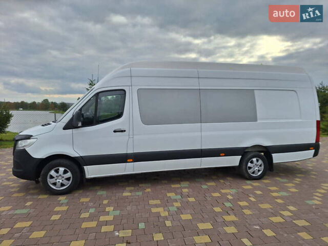 Белый Мерседес Sprinter, объемом двигателя 0 л и пробегом 320 тыс. км за 46000 $, фото 1 на Automoto.ua