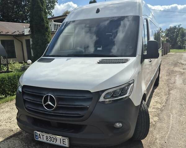 Білий Мерседес Sprinter, об'ємом двигуна 2.14 л та пробігом 286 тис. км за 32500 $, фото 1 на Automoto.ua