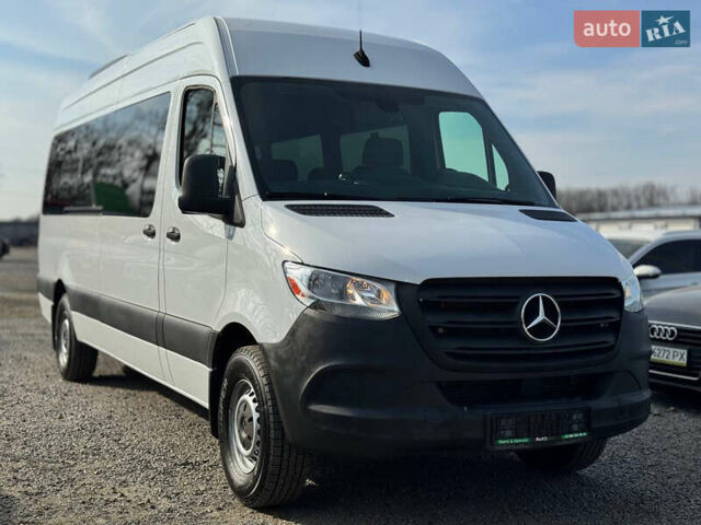 Белый Мерседес Sprinter, объемом двигателя 3 л и пробегом 125 тыс. км за 49900 $, фото 1 на Automoto.ua