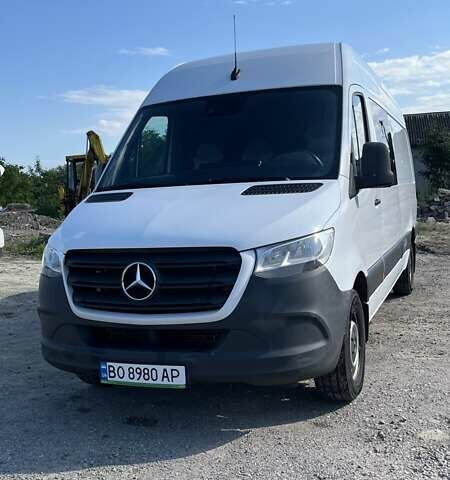 Белый Мерседес Sprinter, объемом двигателя 2.99 л и пробегом 294 тыс. км за 42500 $, фото 1 на Automoto.ua