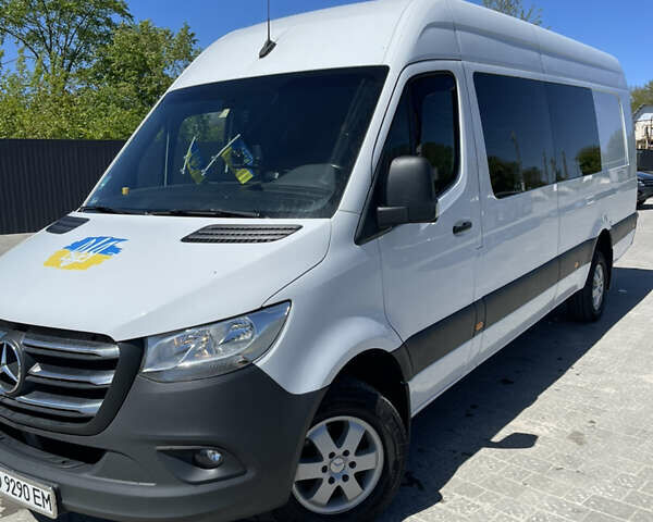 Білий Мерседес Sprinter, об'ємом двигуна 2.99 л та пробігом 380 тис. км за 50500 $, фото 1 на Automoto.ua